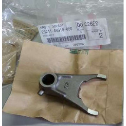 FOURCHETTE 2 SUZUKI LTR 450...